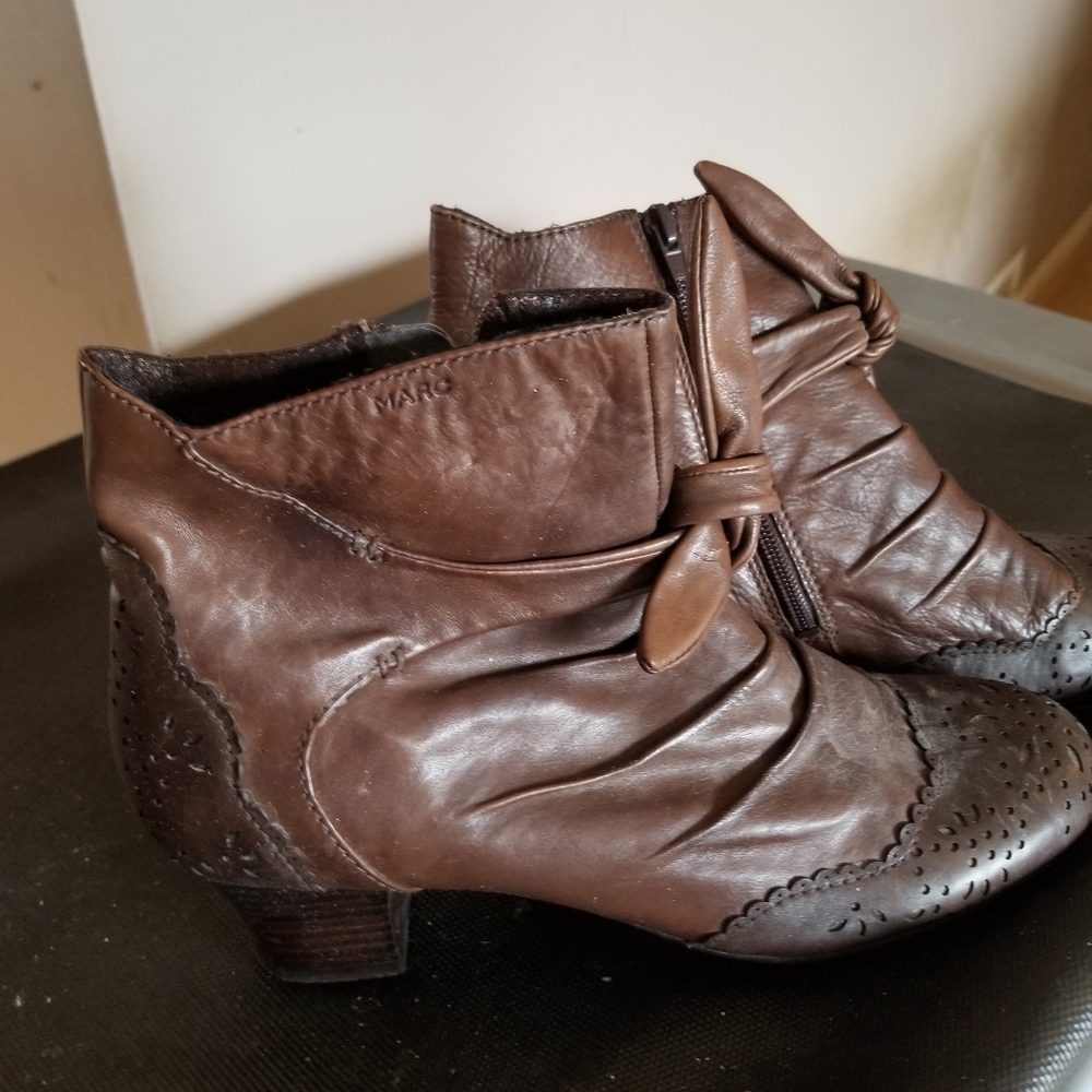 MARC Brown Leather Ankle Boots